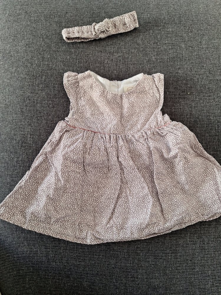 Süßes Babykleidchen mit passender Haarschleife Gr. 68