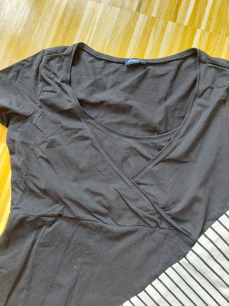 Doppelset Still-T-Shirts schwarz und gestreift, Gr. M