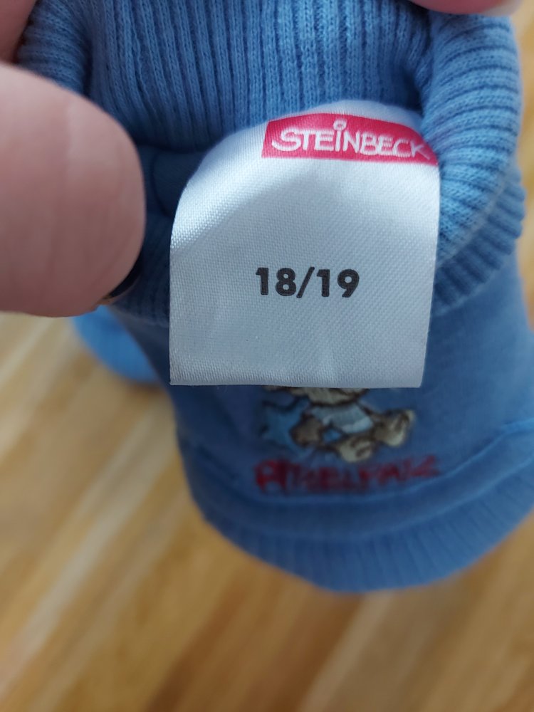 kuschelige blaue Pitzelpatz-Hausschuhe für Babys, Gr. 18/19