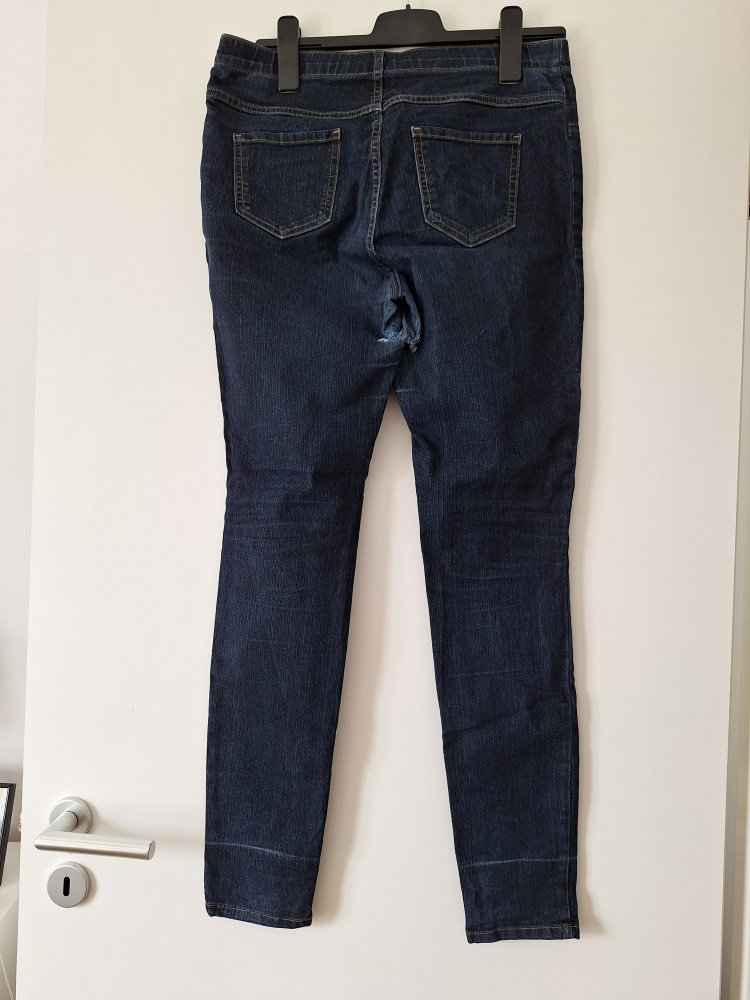 Dunkelblaue Jeans/Jeggings, Gr. 40