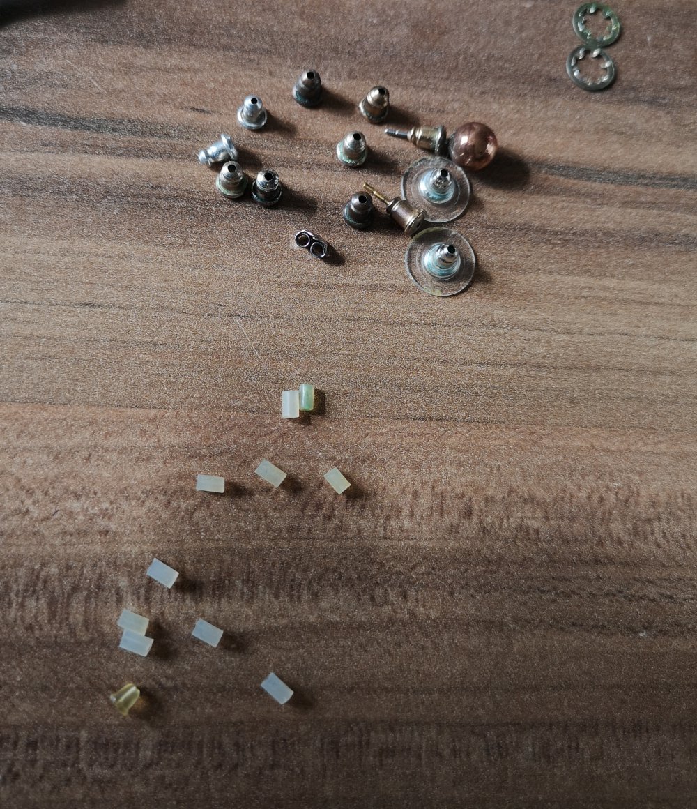 Diverse Ohrstecker-Verschlüsse