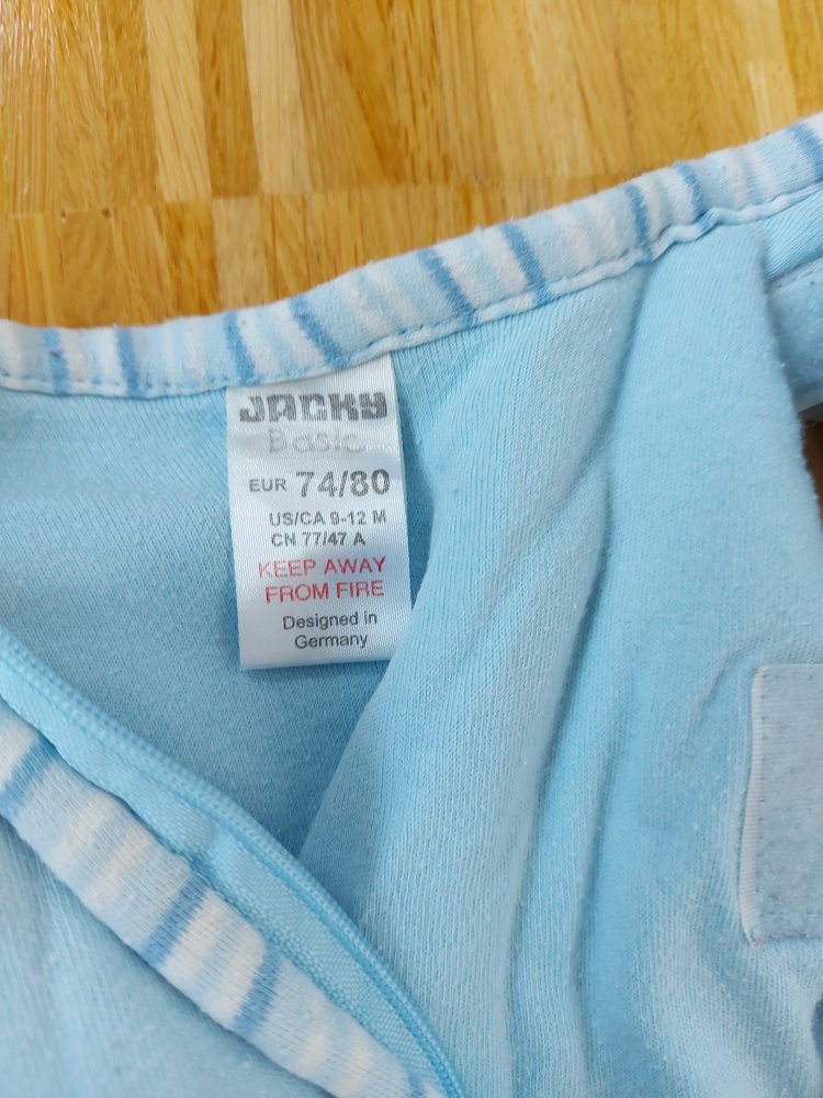 hellblauer dicker Baby-Winterschlafsack mit abnehmbaren Ärmeln, Gr. 74/80