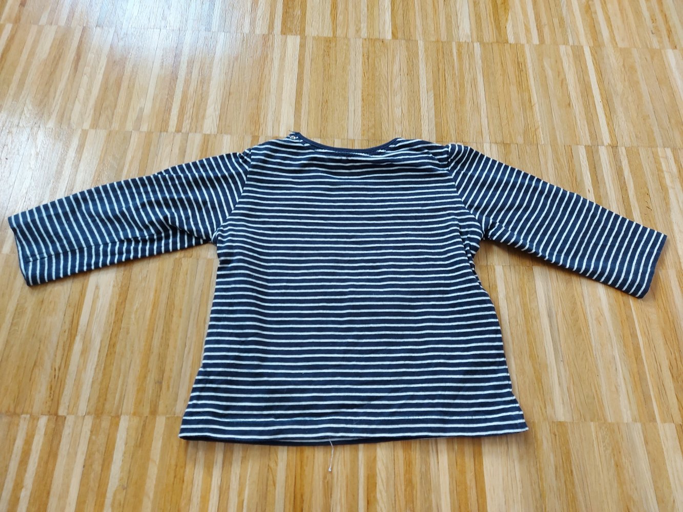 langärmliger blauweiß gestreifter Babypullover Gr. 86 Longsleeve / Shirt unisex / geschlechtsneutral