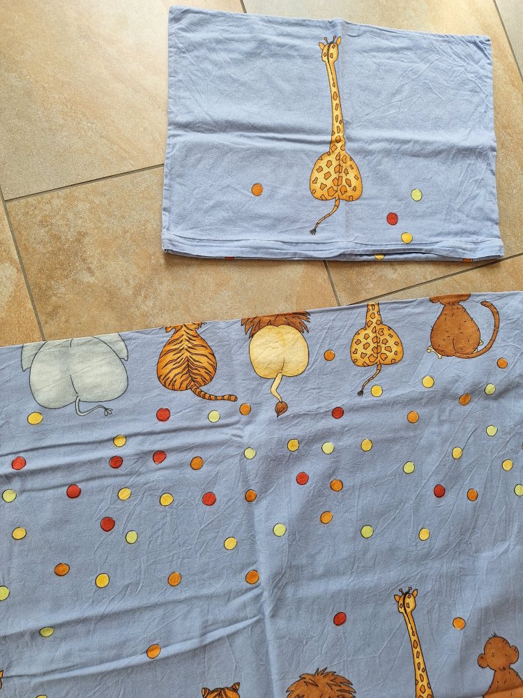 Kinderbettwäsche / Bettbezug für Decke und Kopfkissen