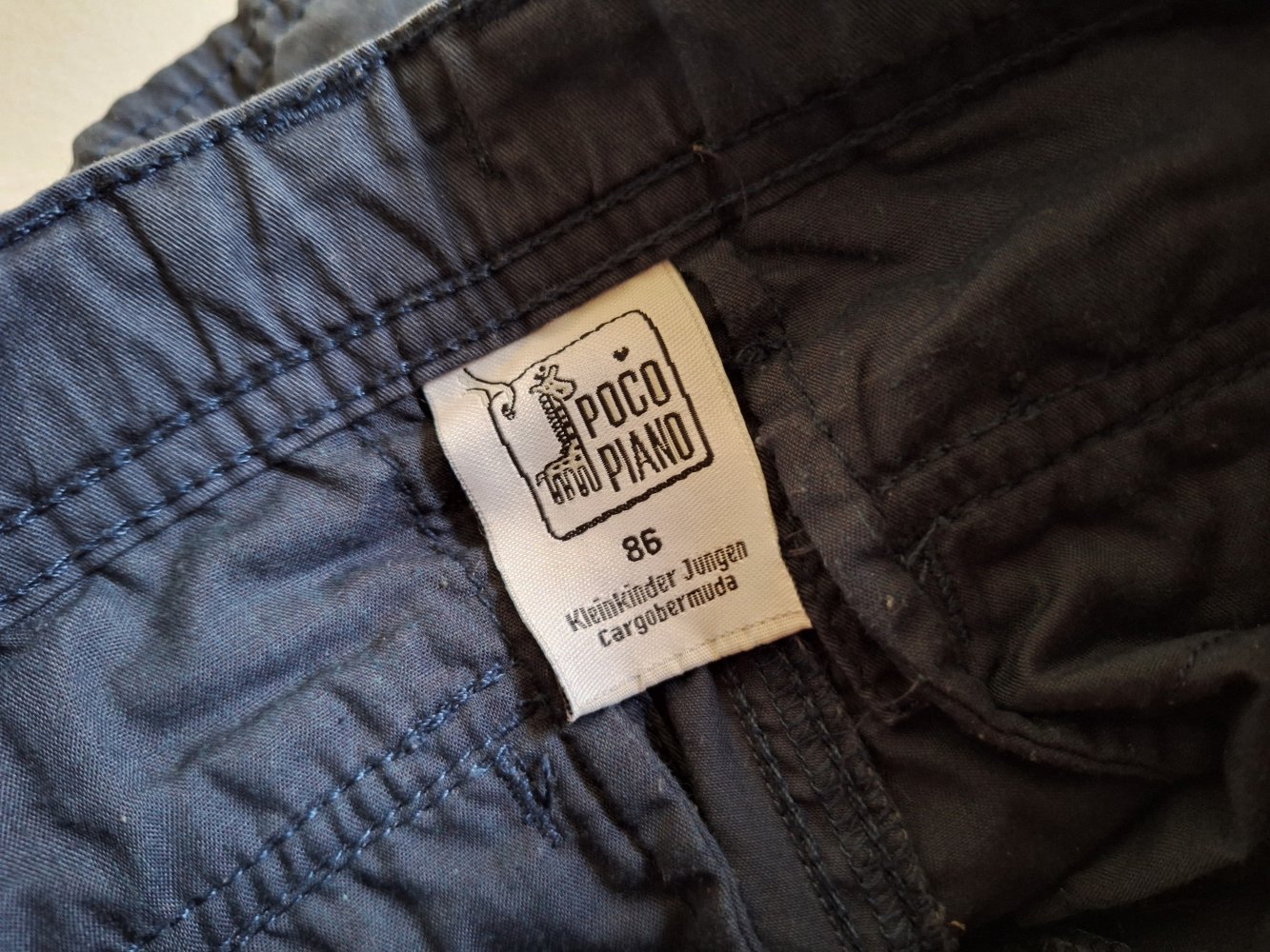 kurze blaue Hose Gr. 86 Cargobermuda