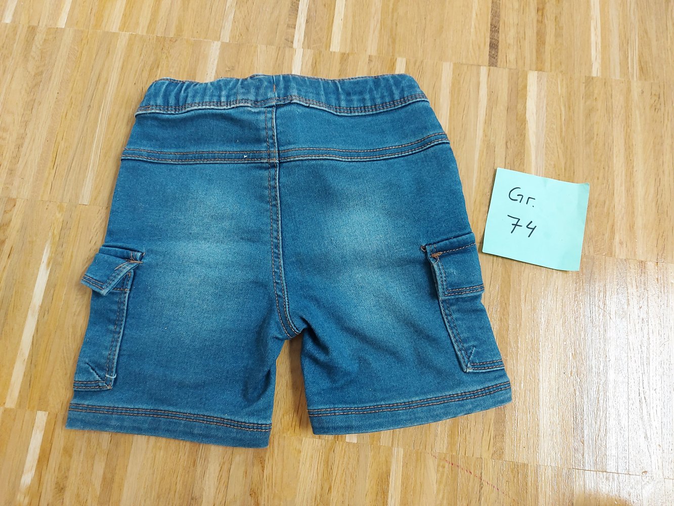 kurze Baby-Jeanshose, Gr. 74