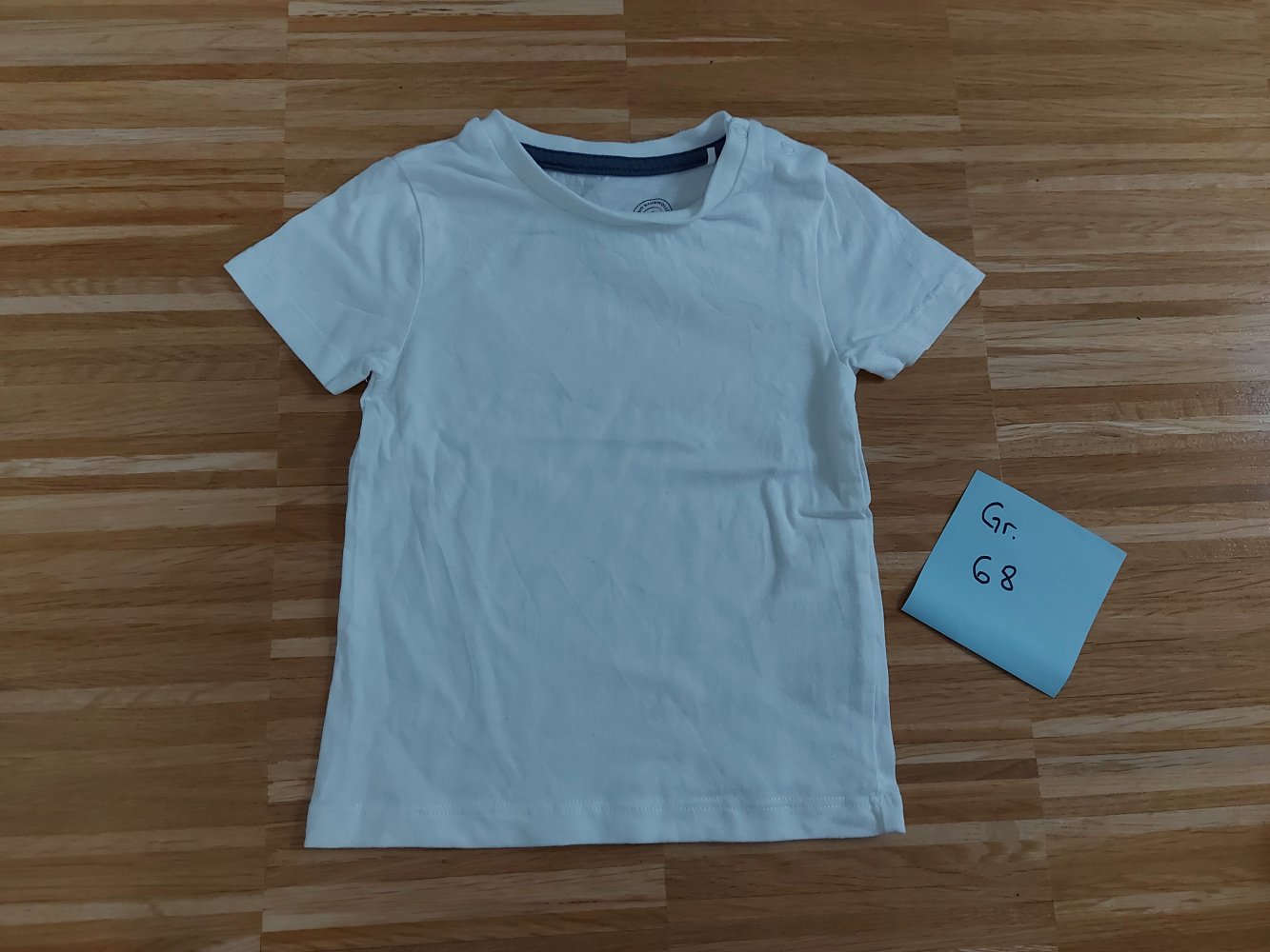 kurzärmliges weißes Basic T-Shirt Gr. 68