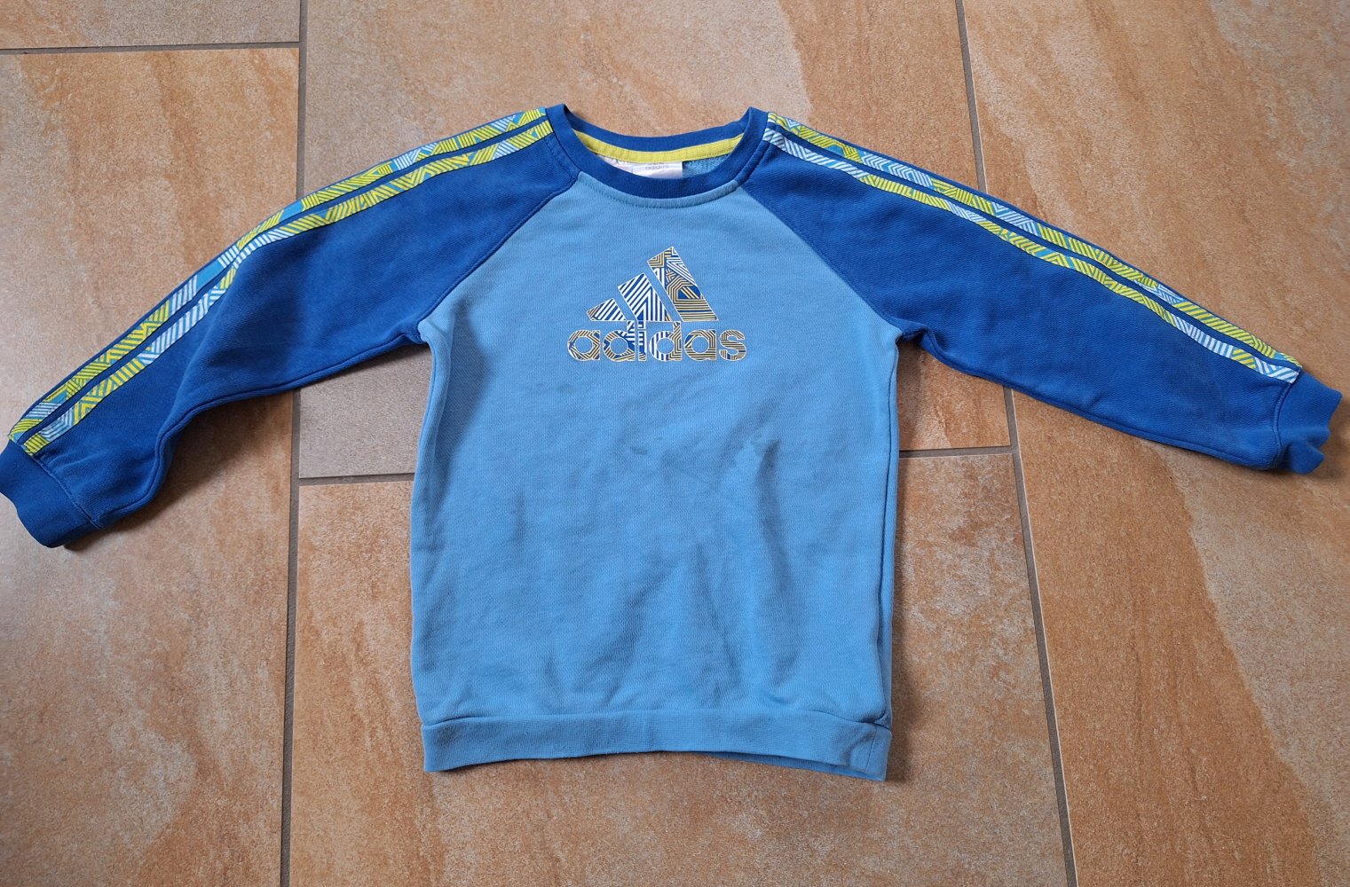 blauer Adidas Pullover Gr. 98