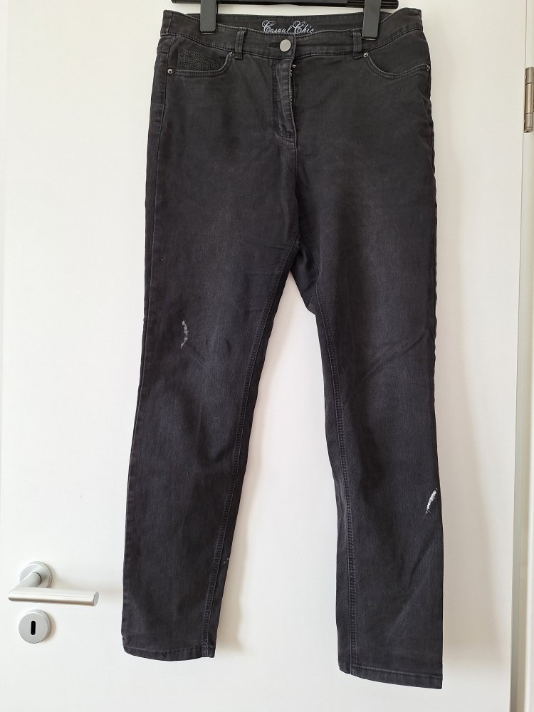 Schwarze Malerjeans, Gr. 40