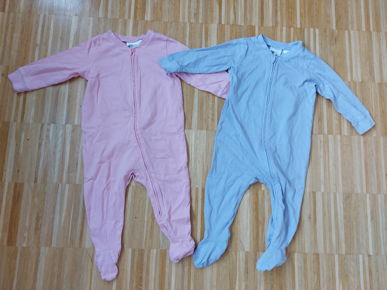 2er-Pack langer Schlafanzug mit Zipper, Gr. 74 rosa und flieder/lila