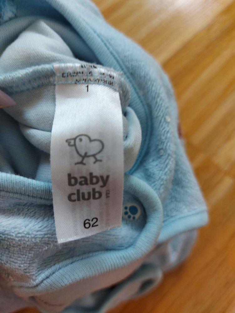 hellblauer Babystrampler mit Eisbärmotiv keep warm in winter, Gr. 62
