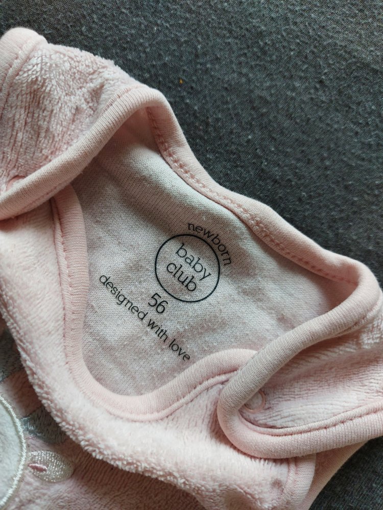 pinker Babystrampler mit Rehmotiv, Gr. 56