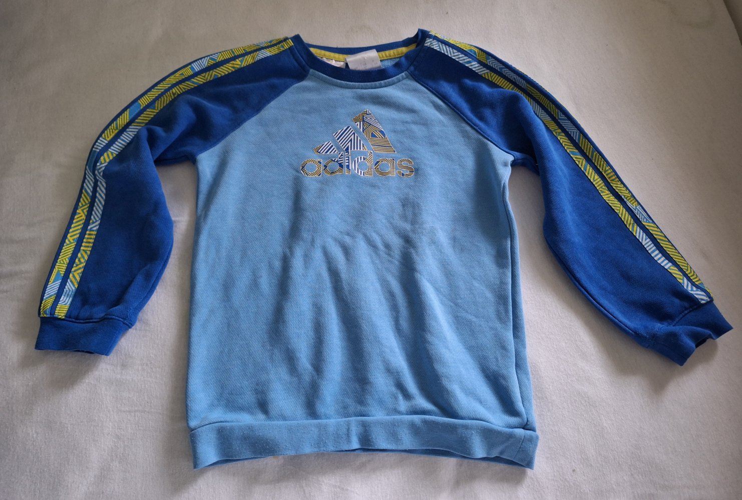 blauer Adidas Pullover Gr. 98
