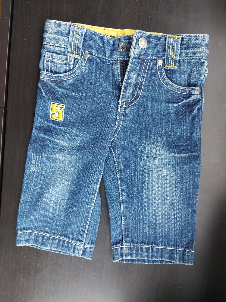 schicke Babyjeans Gr. 68