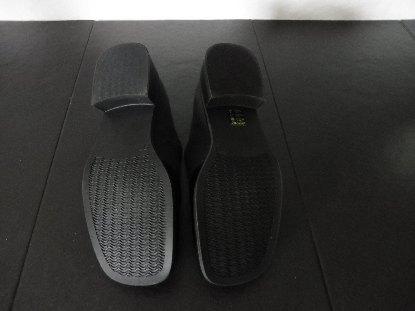 Gino Ventori Damenschuh / Slipper / Halbschuh Größe 39 schwarz