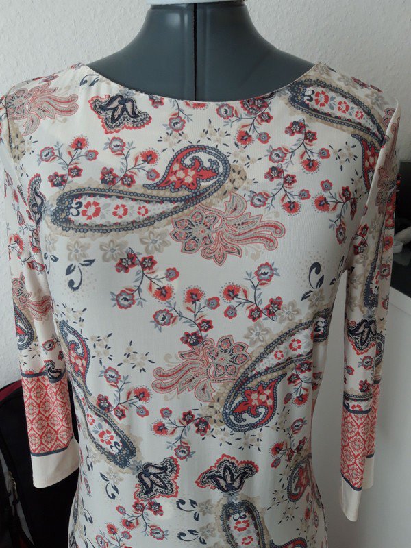 Sehr schönes Kleid von Atmosphere