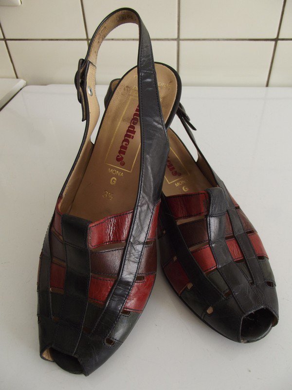 Sehr schöne Sandalen von medicus Gr. 3 1/2