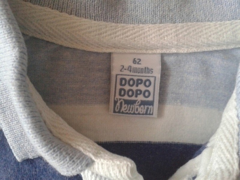 Schönes gestreiftes kurzarm Polo- Shirt 