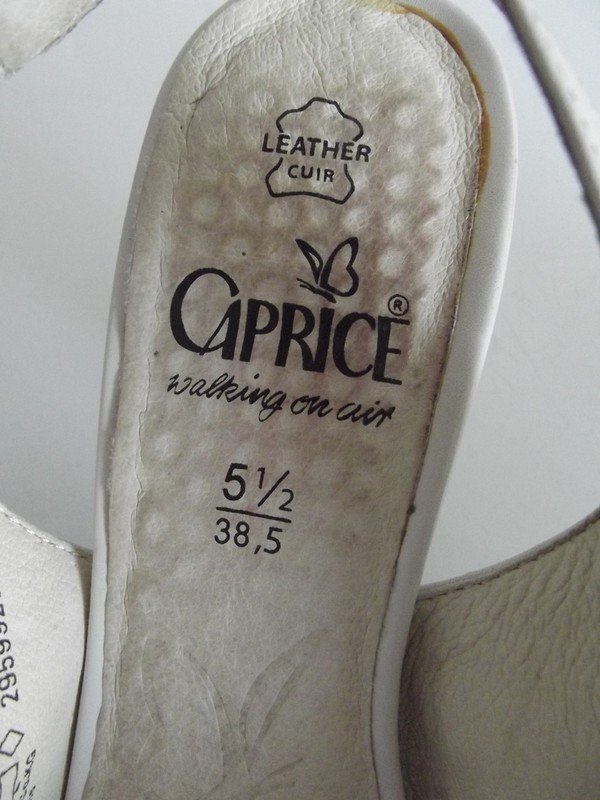 Sehr schöne Leder- Schuhe von Caprice Gr.38,5 / 51/2