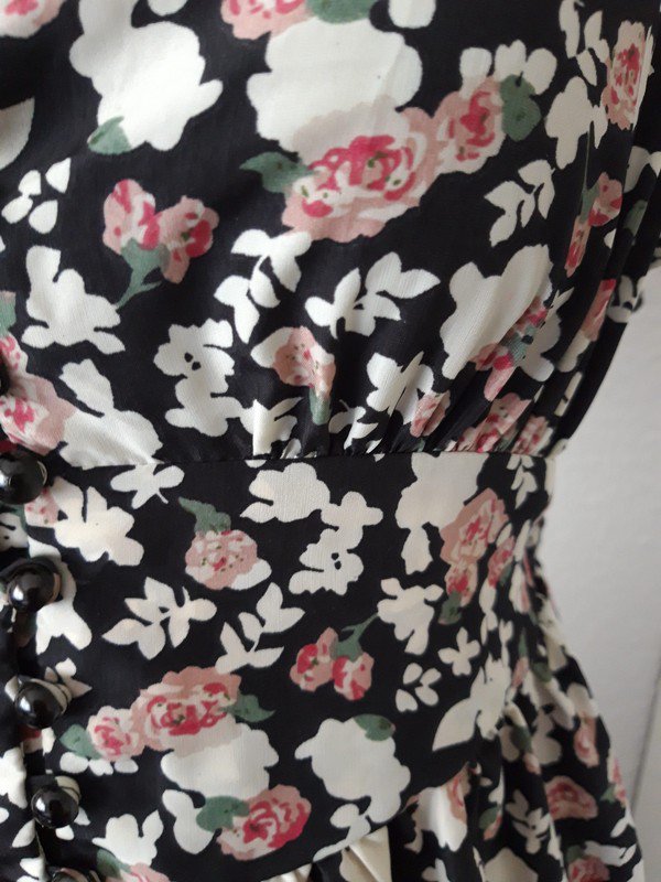 Sehr schönes Sommerkleid Neu! 