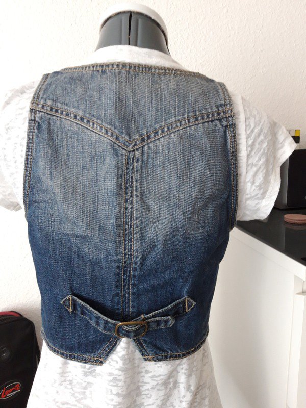 Sehr schöne Jeans- Weste 