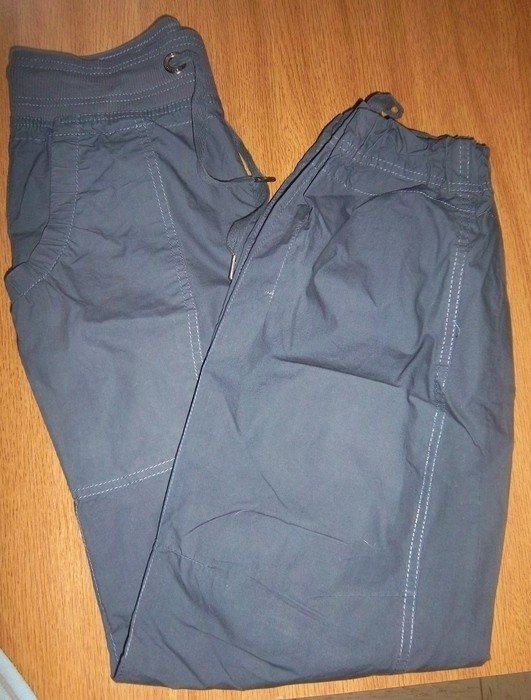 Schöne Hose Gr. 34