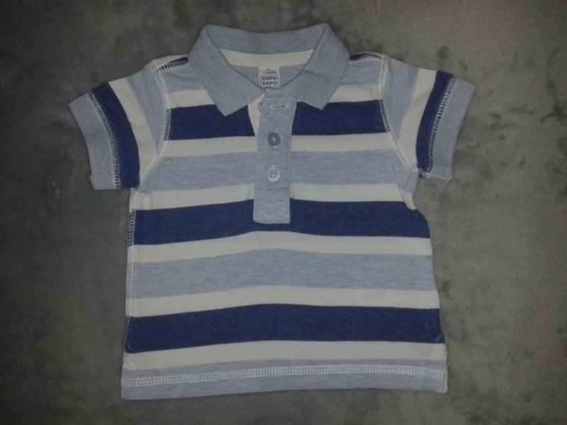 Schönes gestreiftes kurzarm Polo- Shirt 
