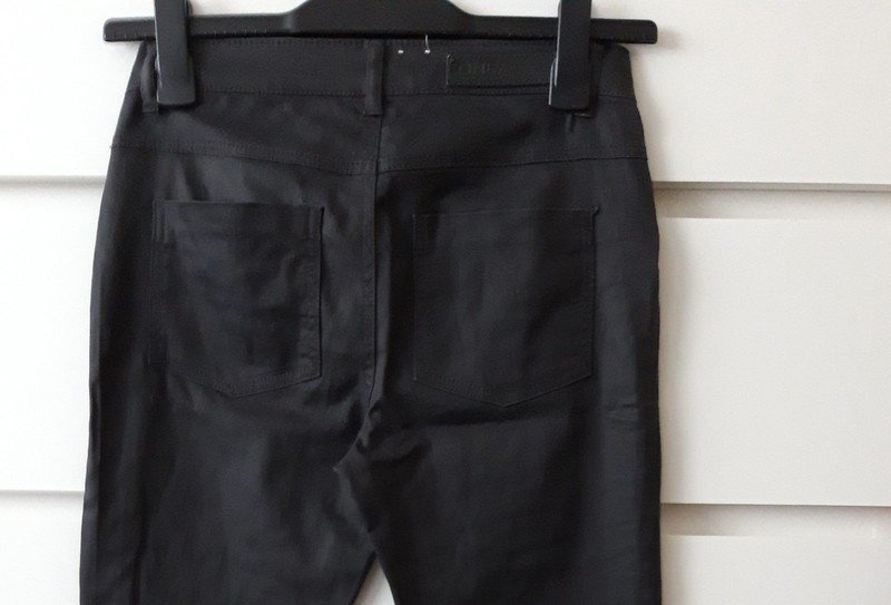 Sehr schöne Hose von Only 