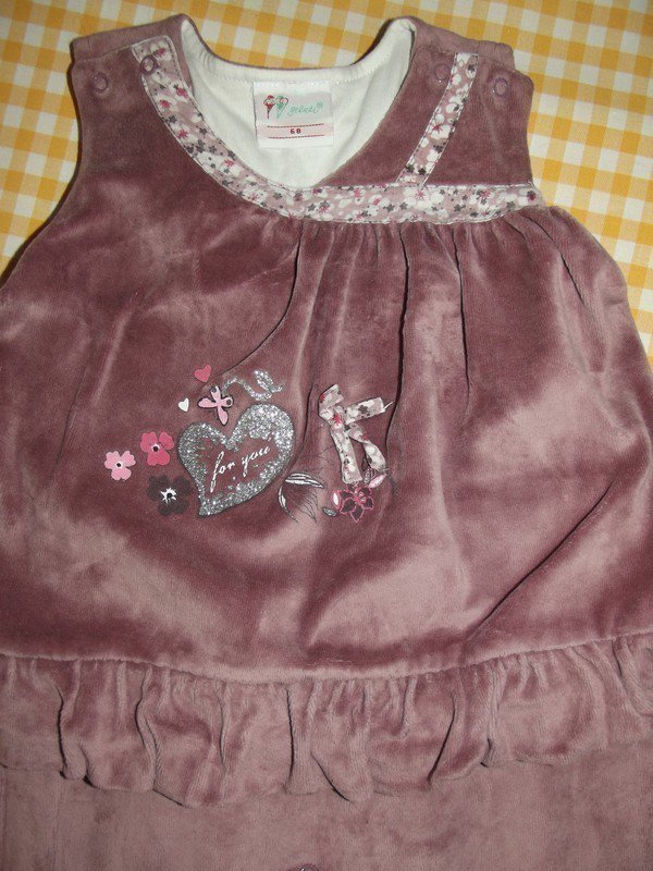 Super süßes Strampler- Kleidchen 
