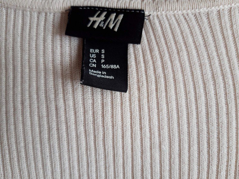 Sehr schöne Longstrickjacke 
