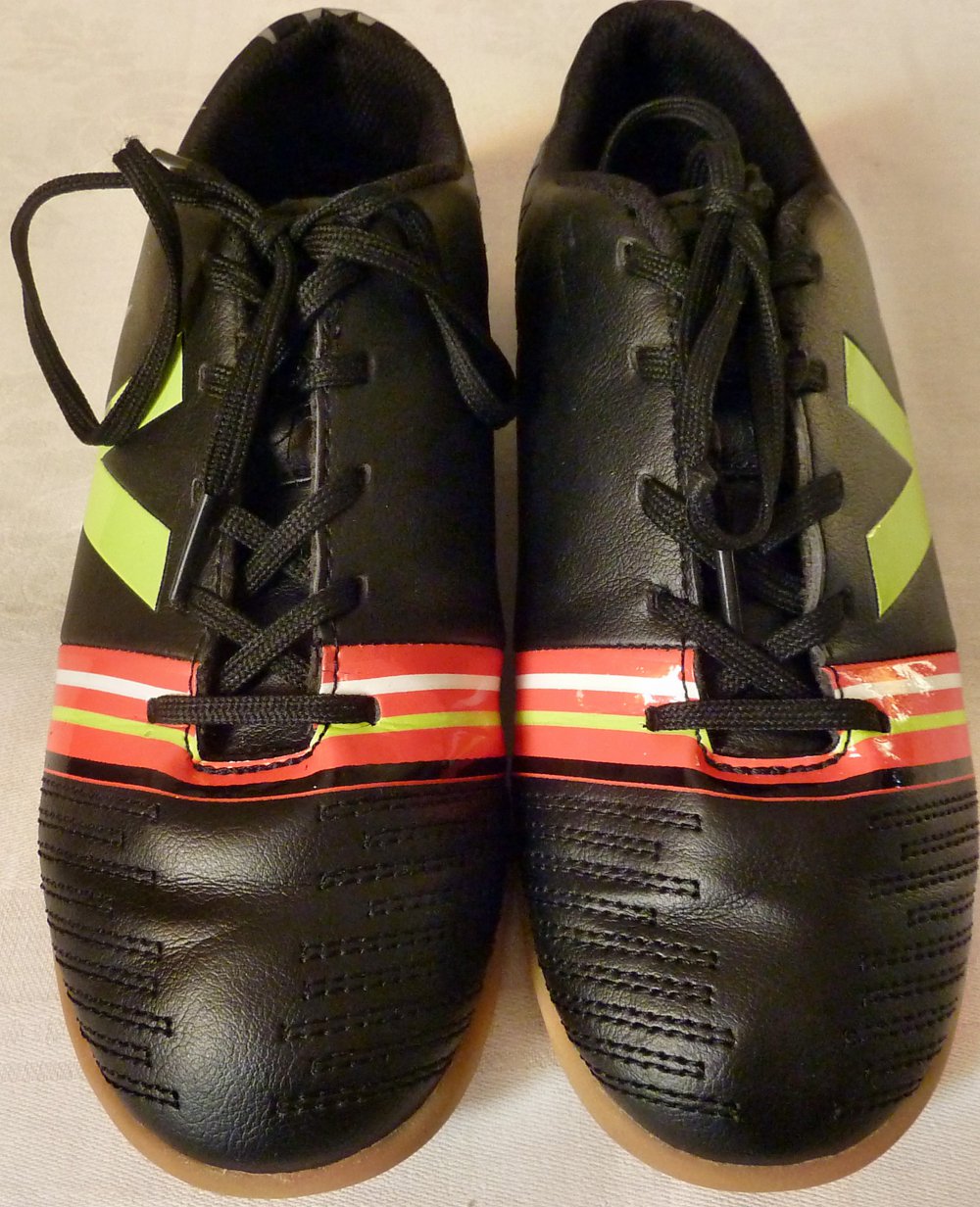 Turnschuhe, Sportschuhe, Hallenschuhe Gr. 34