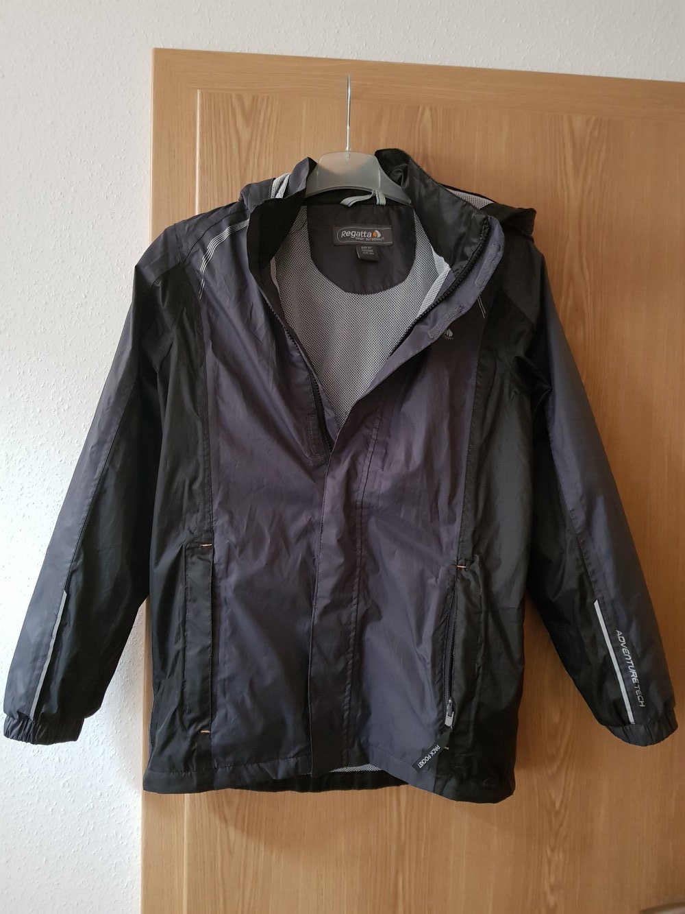 Regenjacke für Jungs neu