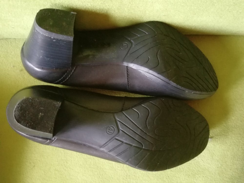 Pumps schwarz Venturini Gr. 41