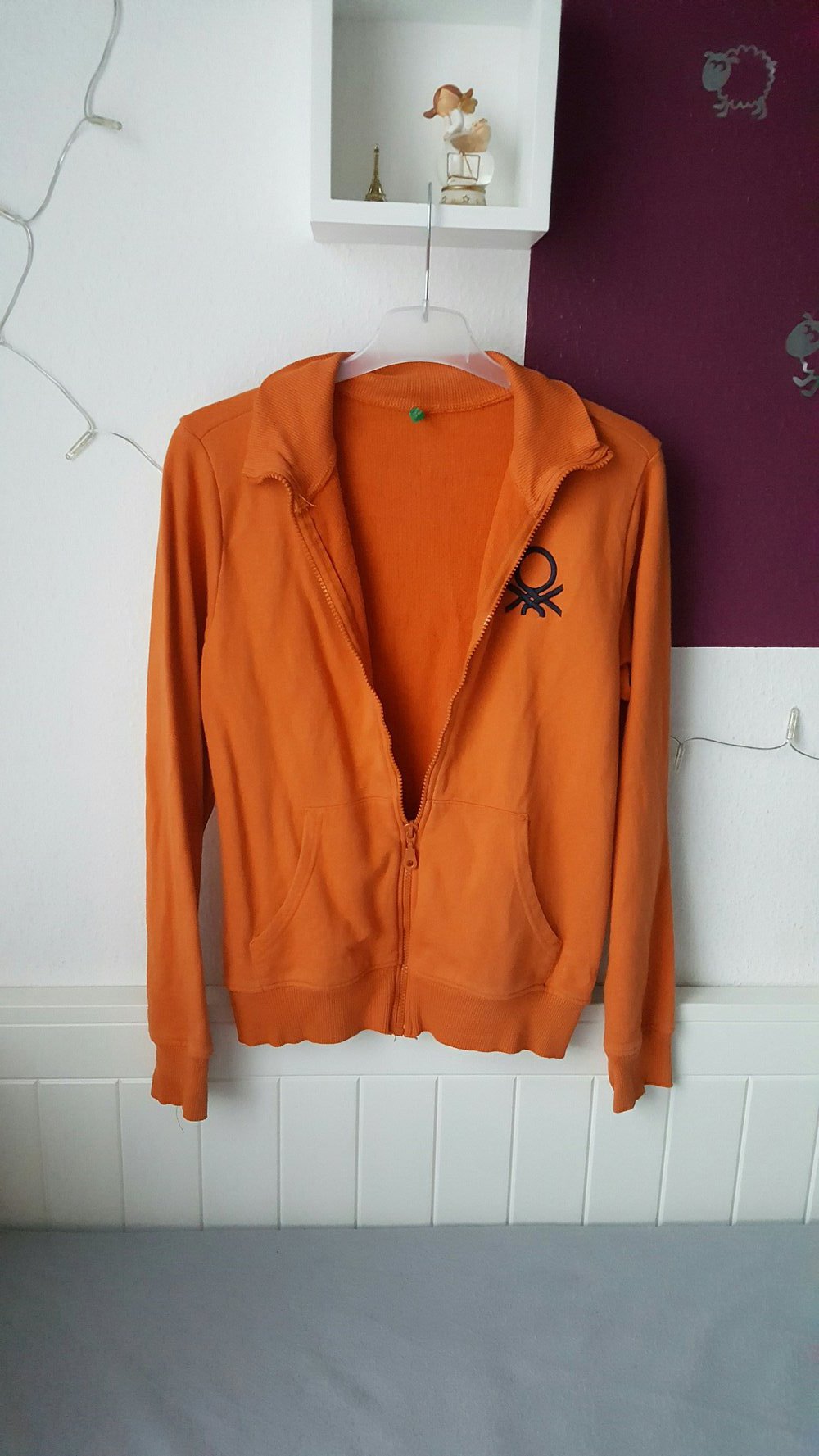Schöne neuwertige strickjacke 