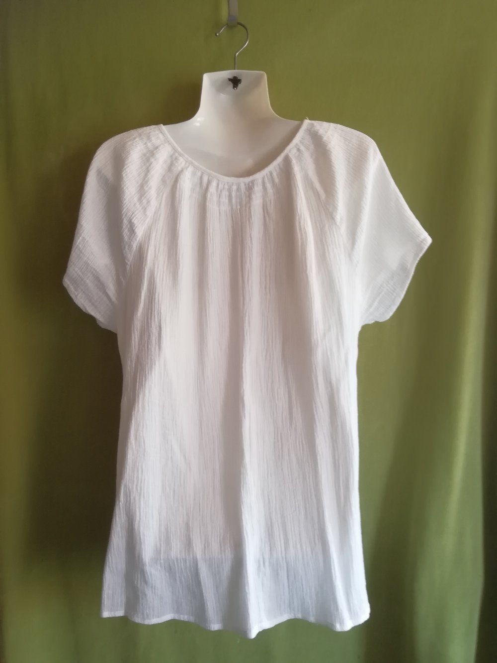 Bluse weiß Crinkle Krinkel kurzärmlig Gr. 44