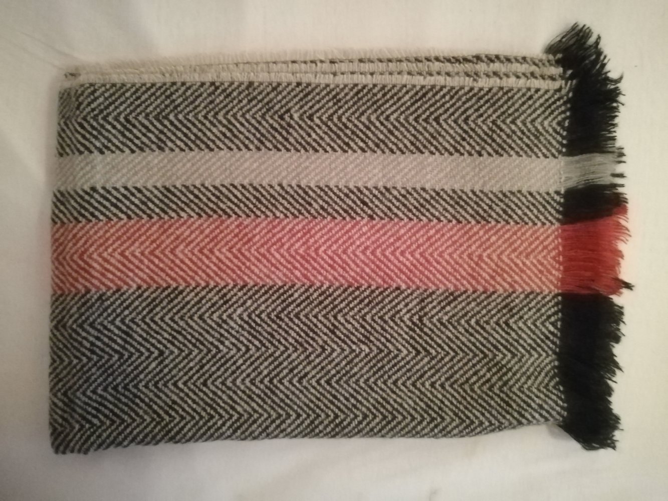 NEU - Schal Stola groß XXL Streifen rot schwarz beige Fischgrät Viskose Damen Herren Unisex