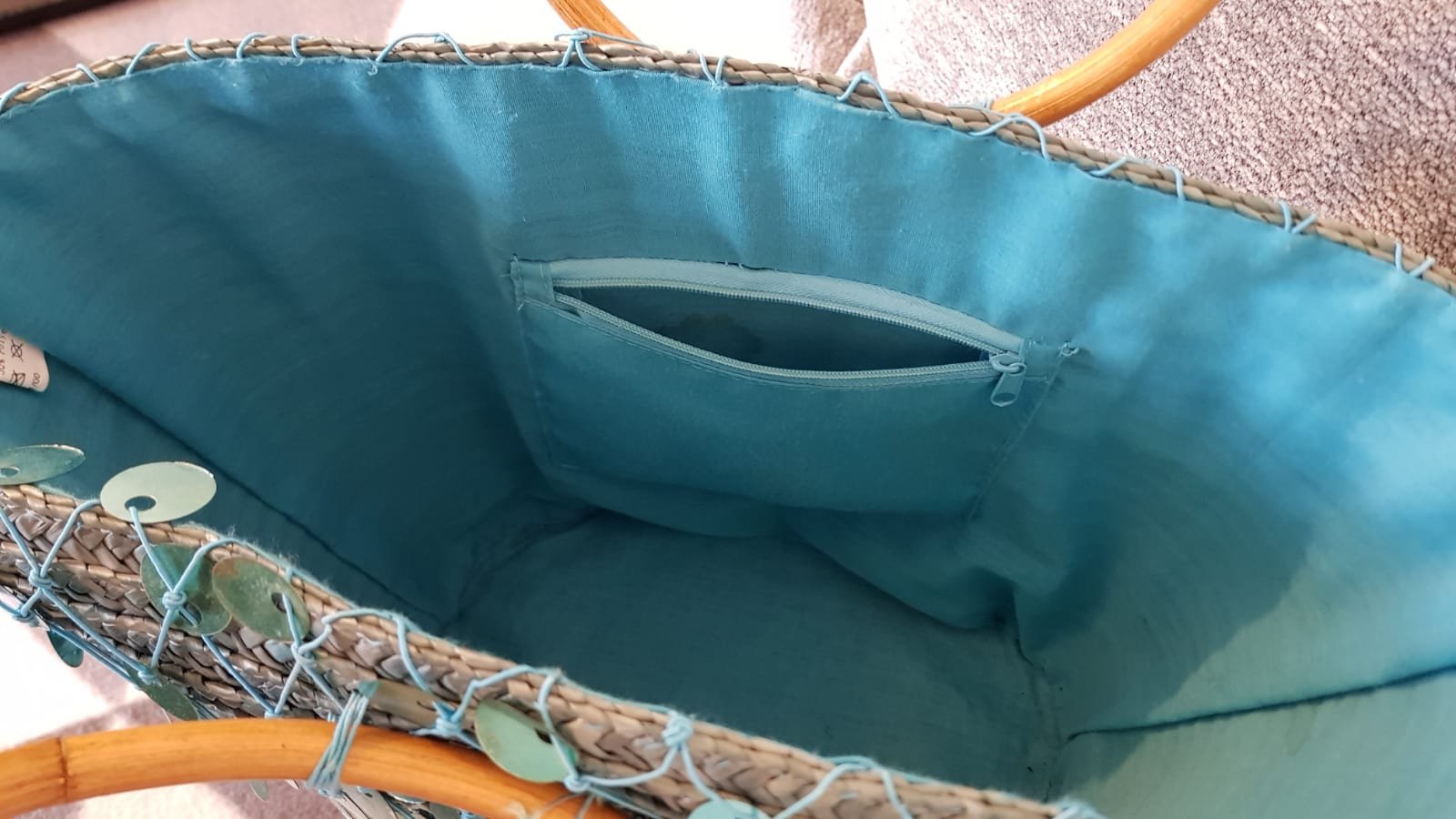 Sehr schöne Korb Tasche Pailletten Türkis