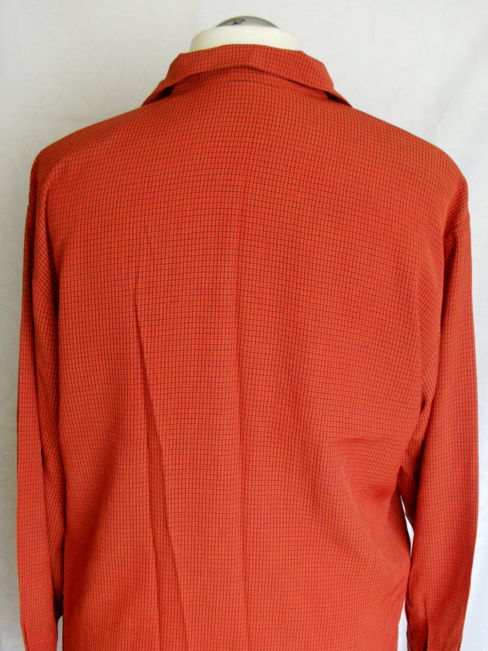 Bluse in rostrot / Büro