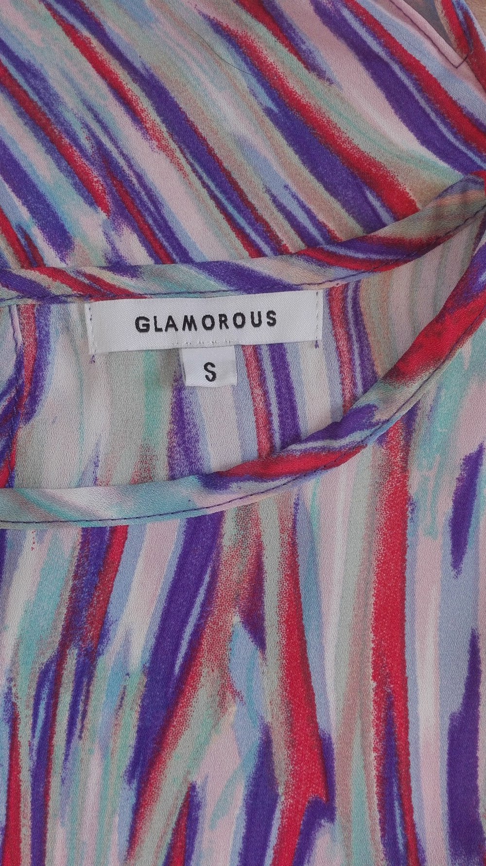 buntes Croptop gestreift von Glamorous Größe S 