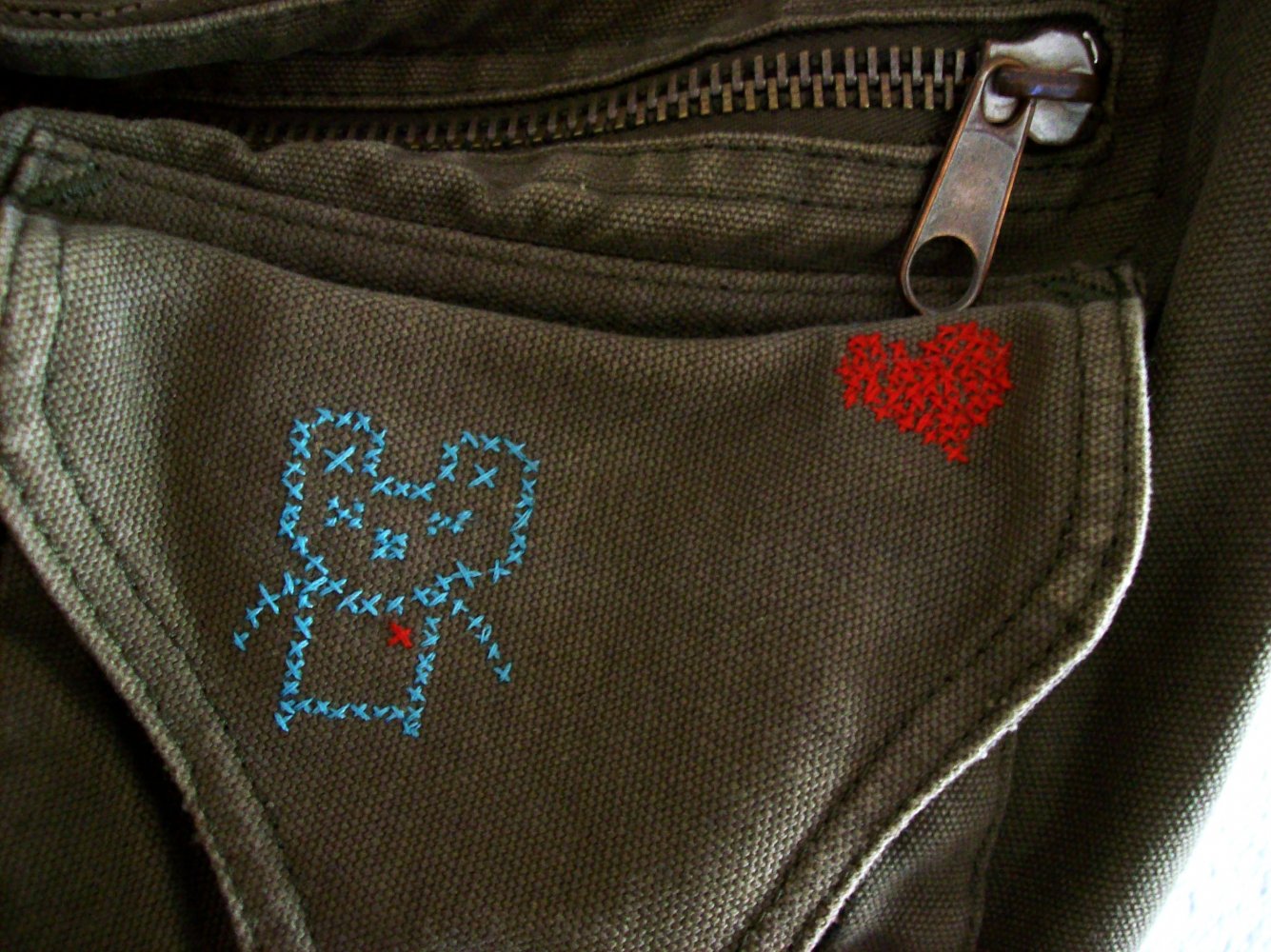 Umhängetasche Schultertasche bestickt