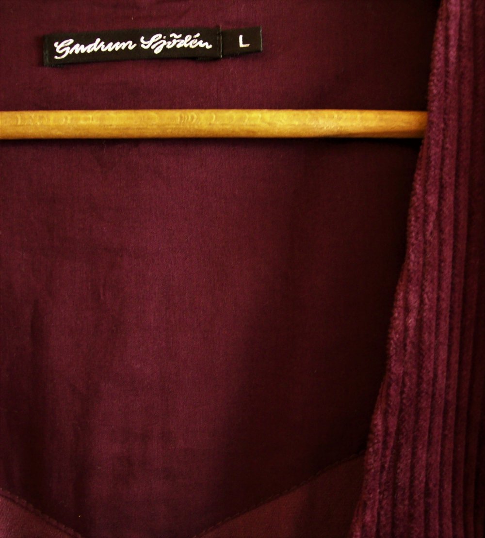 Cordkleid/ Mantelkleid bordeaux neuwertig