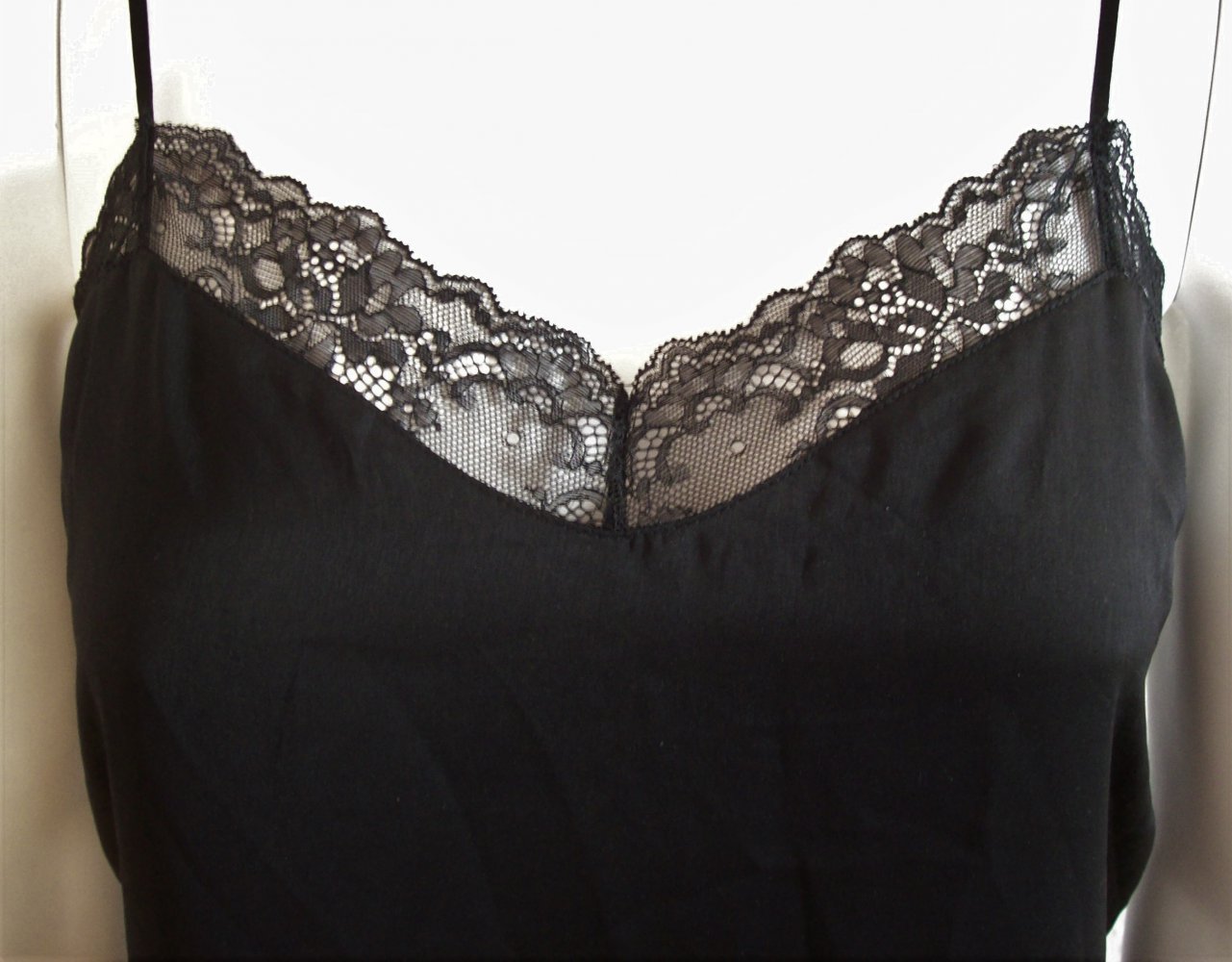 Negligè Unterkleid Spitze Neu