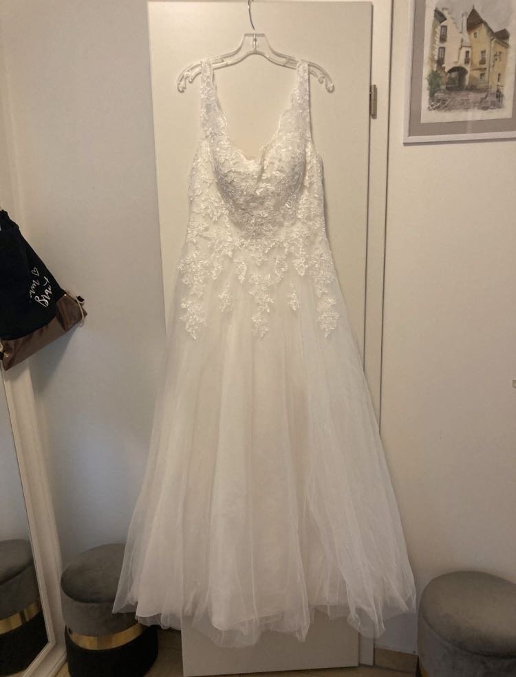 süßes A-Linien Brautkleid mit Glitzer