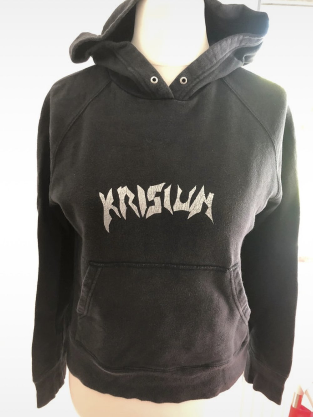 Krisiun Kapuzenshirt Hoodie silberfarbene Schrift