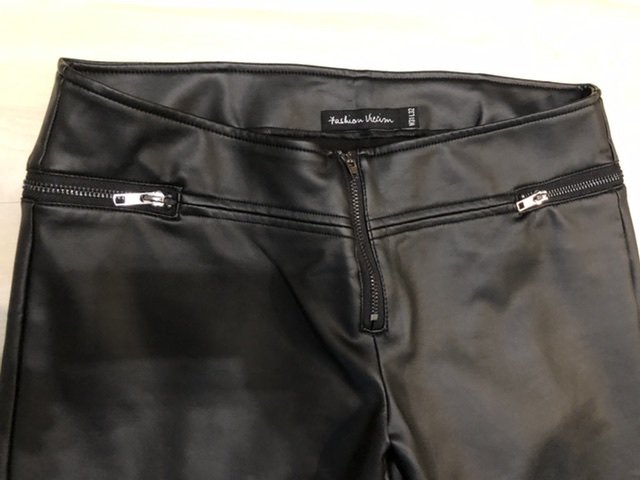 Kunstlederhose Bikerstil w31 L32