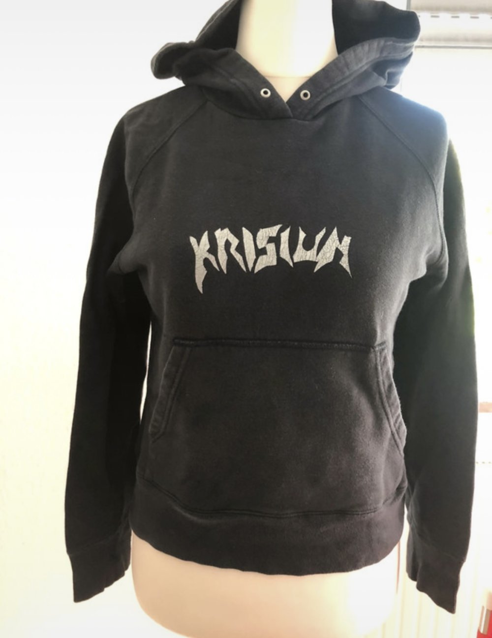 Krisiun Kapuzenshirt Hoodie silberfarbene Schrift