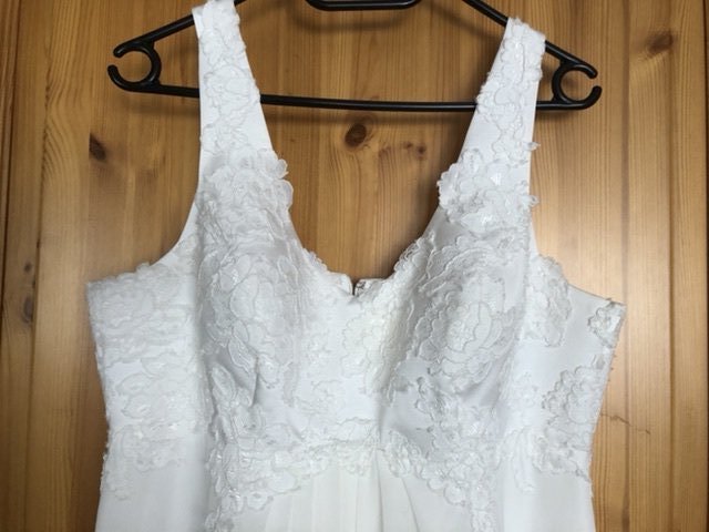 Umstandsbrautkleid / Hochzeitskleid für Schwangere Gr.42