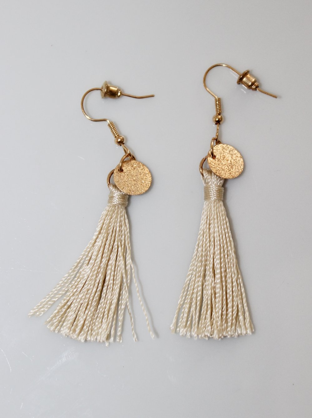 Ohrringe Ohrhänger Gold Boho Beige Quaste