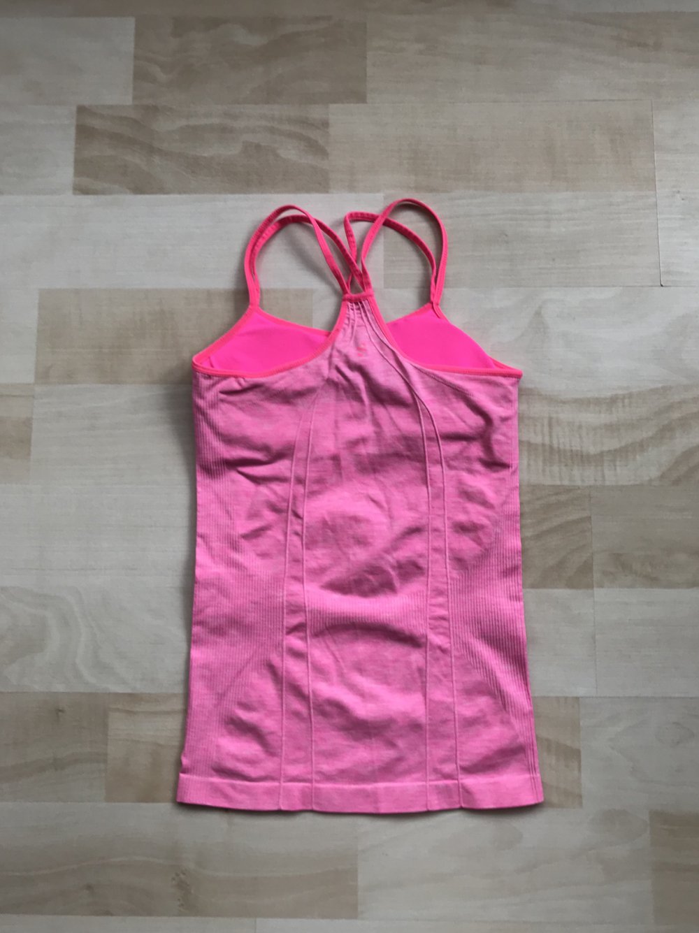 Sporttop in rosa in XL