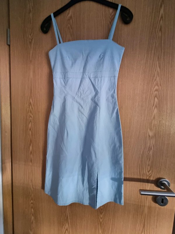 hellblaues minikleid